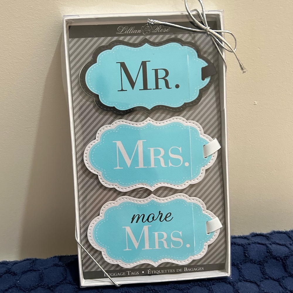 Mr. and Mrs. luggage tags - Picture 1 of 1